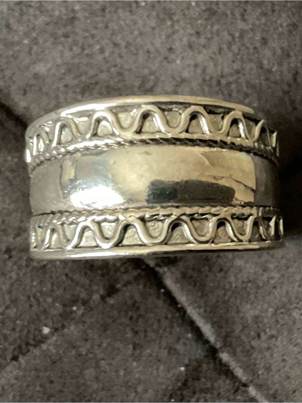 Vintage 1990s Solid Silver Wide Cigar Band Ring - Picture 3 of 10